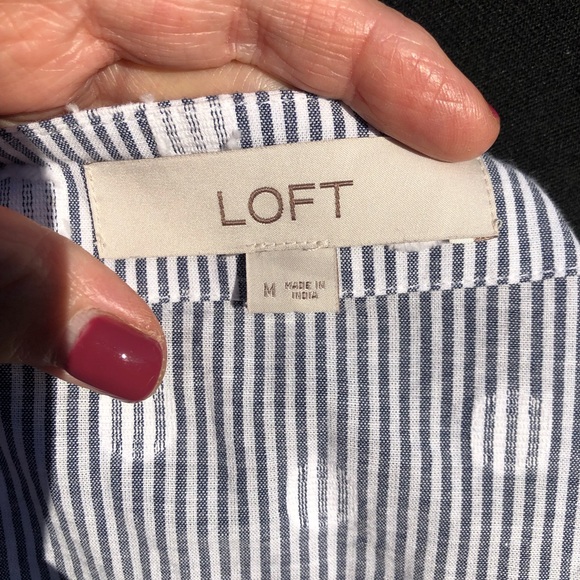 NWOT LOFT Women’s Cotton Short Sleeve pin Stripe Boho Blouse/Top - Picture 4 of 5